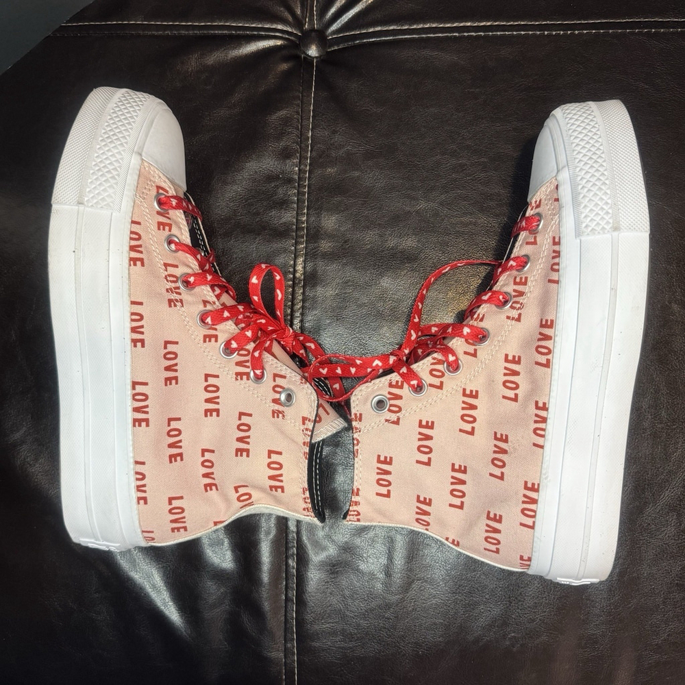 Converse Chuck Taylor All Star Platform Sneakers Size:8 High-top “Love”Pink EUC - Picture 7 of 11